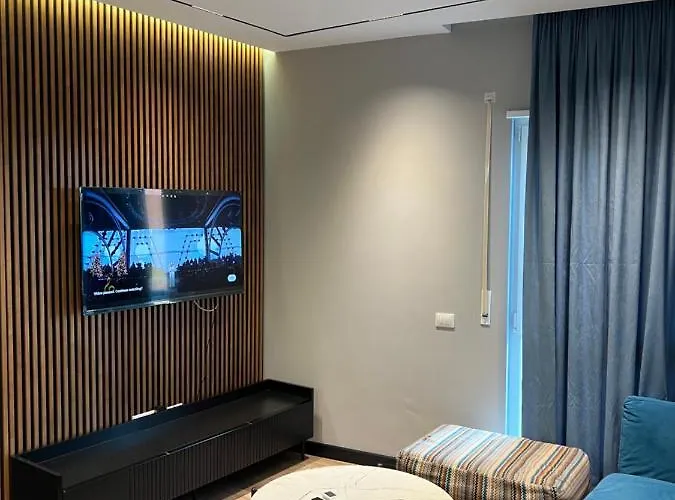 Centric * تيرانا