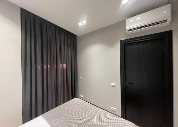 Centric * تيرانا